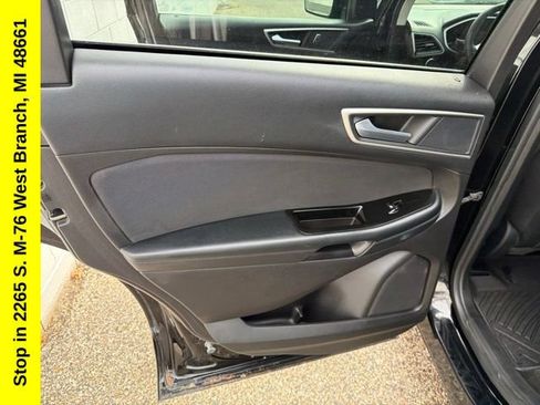 Used 2018 Ford Edge SEL AWD/4WD image 19