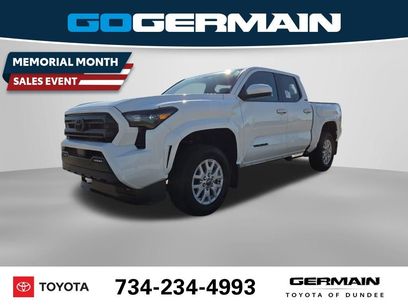 Used 2025 Toyota Tacoma SR5