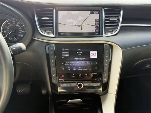 Used 2023 INFINITI QX55 Essential image 17