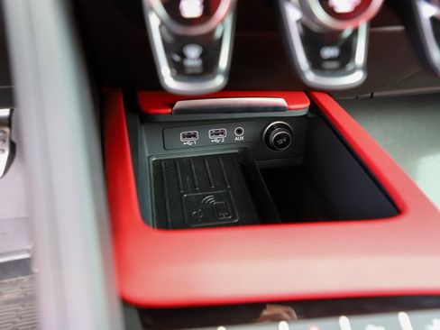 Used 2023 Audi R8 V10 performance RWD image 35