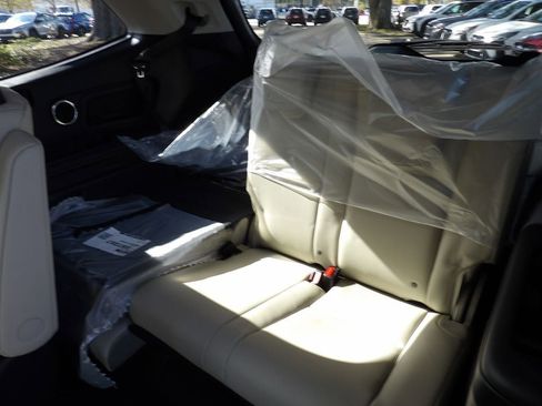 New 2026 Subaru Ascent Limited image 27