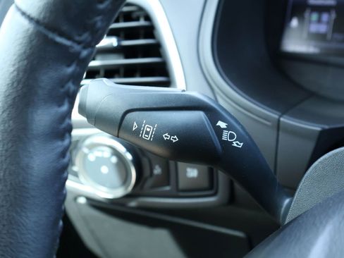 Used 2024 Ford Edge SEL image 27