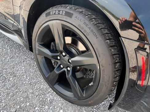 Used 2016 Chevrolet Camaro SS RWD image 24