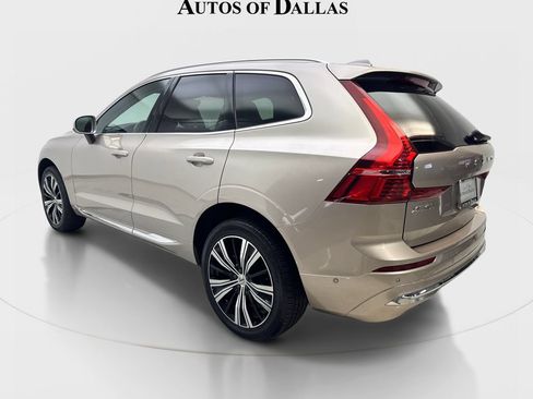 Used 2023 Volvo XC60 B5 Plus FWD image 9