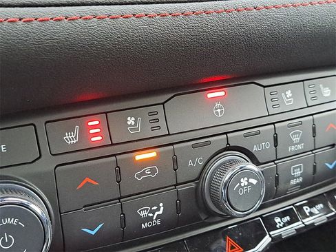 New 2026 Dodge Durango GT image 9