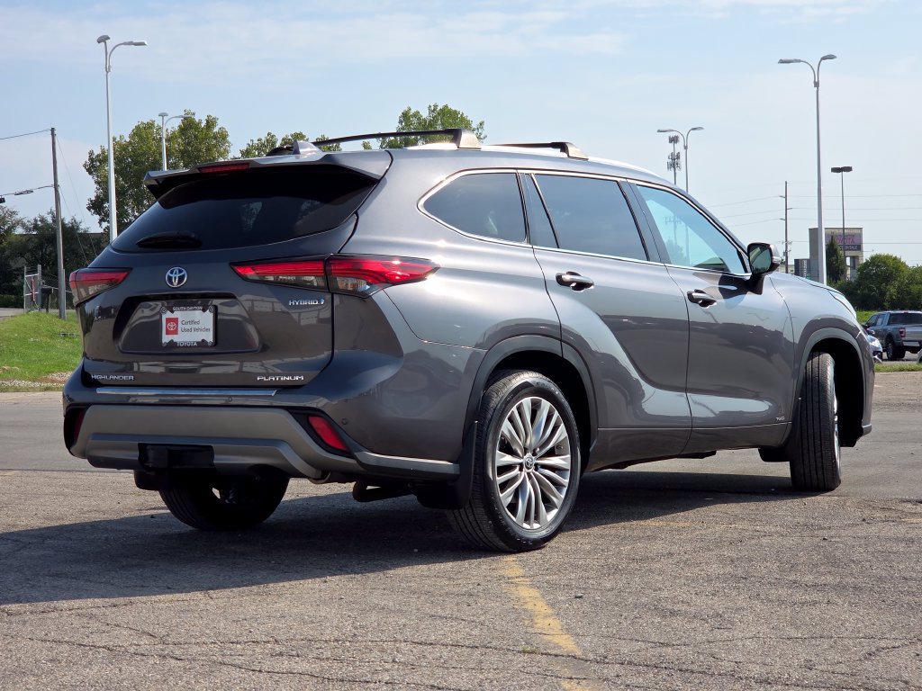 Used 2022 Toyota Highlander Platinum AWD/4WD image 27
