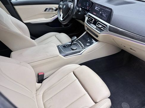 Used 2021 BMW 330i xDrive Sedan w/ Convenience Package AWD/4WD image 11