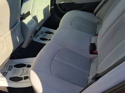 Used 2015 Hyundai Sonata SE w/ Cargo Package image 11