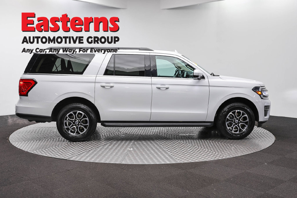 Used 2024 Ford Expedition Max XLT RWD image 5