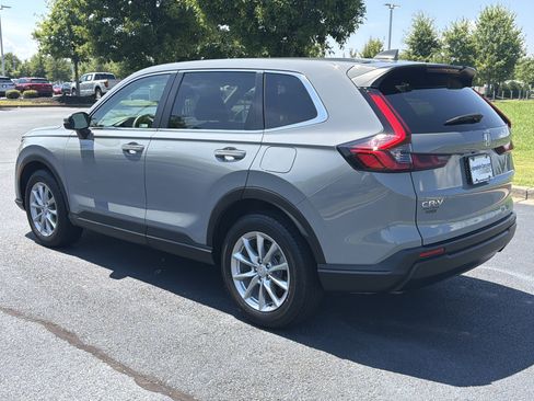 Certified 2026 Honda CR-V EX image 7