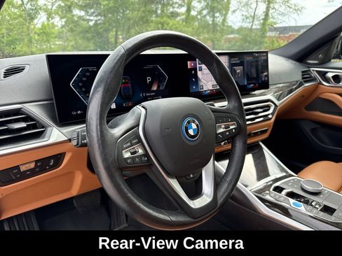 Used 2023 BMW i4 eDrive40 w/ Premium Package RWD image 18