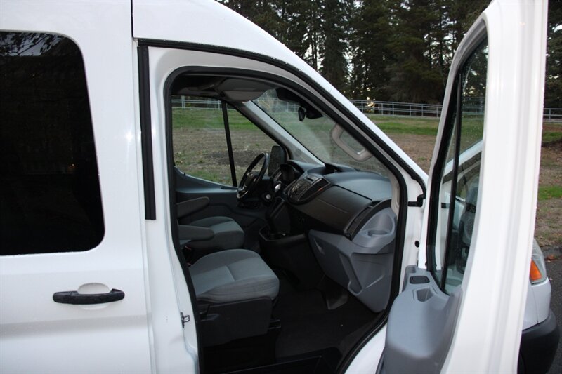 Used 2015 Ford Transit 350 XLT RWD image 6