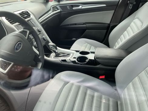 Used 2014 Ford Fusion S FWD image 24