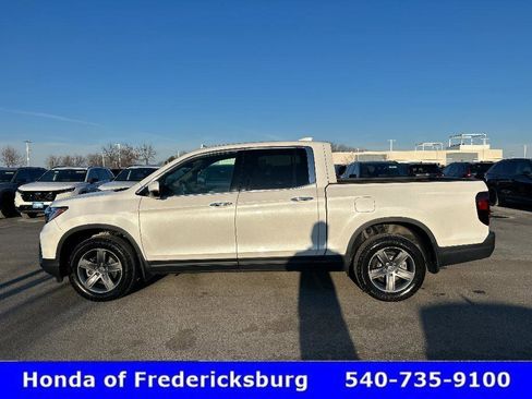 Used 2023 Honda Ridgeline RTL-E image 3