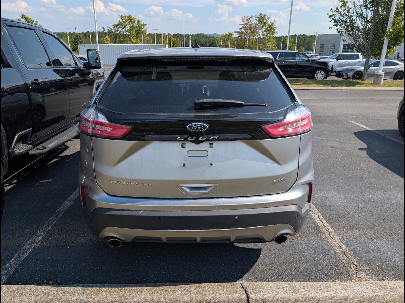 Used 2024 Ford Edge Titanium AWD/4WD image 4