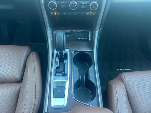 Certified 2022 Subaru Ascent Touring image 17