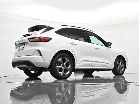 Used 2023 Ford Escape ST-Line image 40