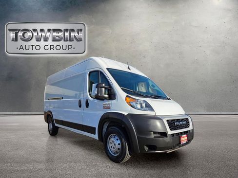 Used 2022 RAM ProMaster 2500 FWD image 2