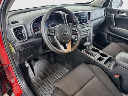 Used 2021 Kia Sportage LX FWD image 9