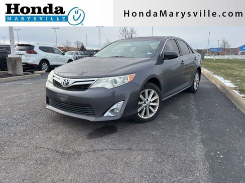 Used 2014 Toyota Camry XLE image 1