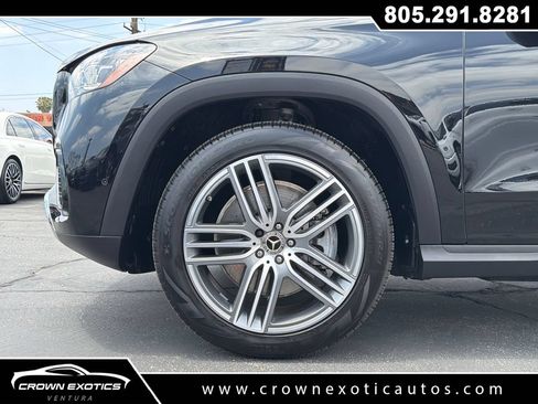 Used 2025 Mercedes-Benz GLS 450 4MATIC image 9
