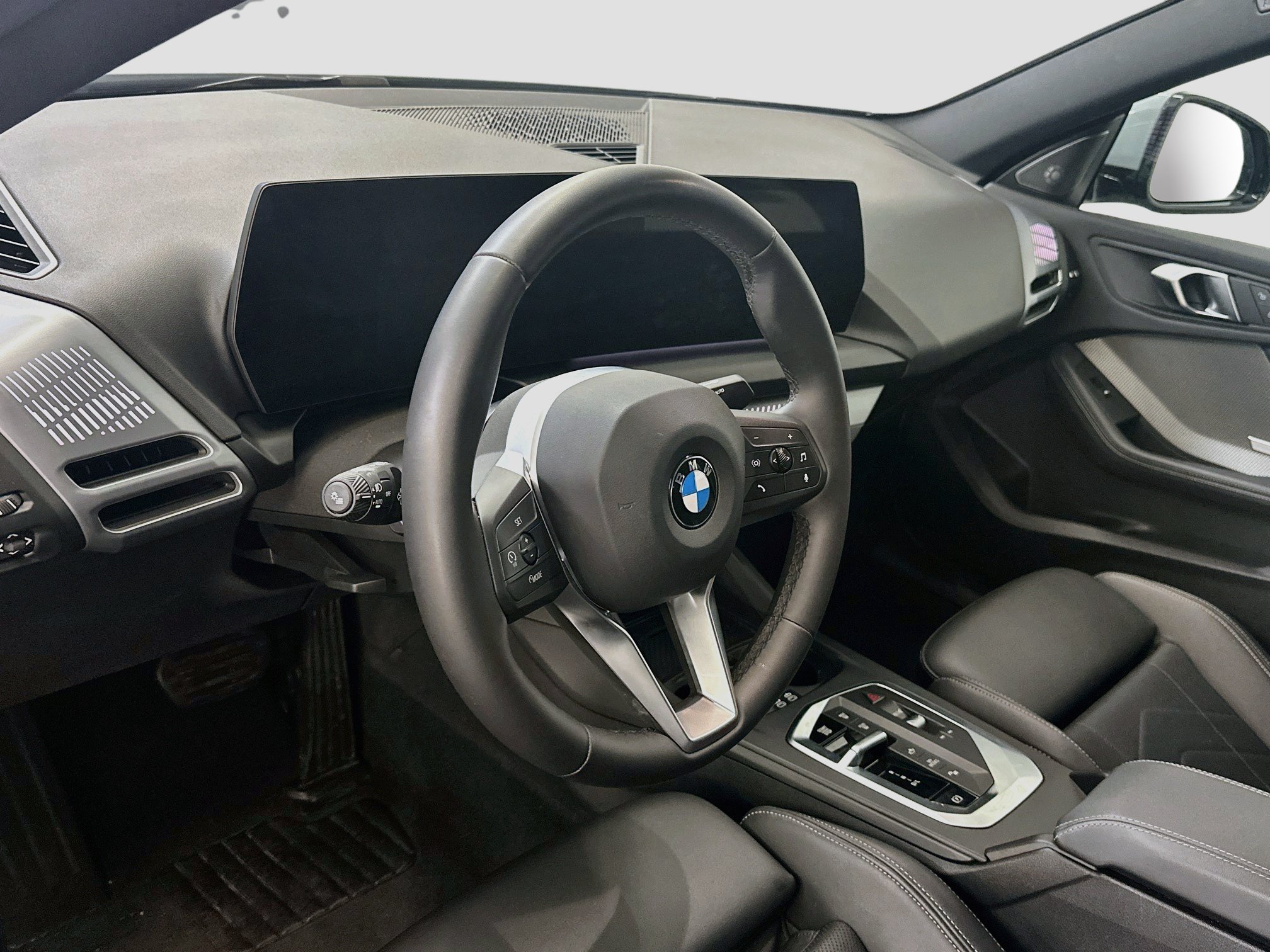 Used 2025 BMW 228i xDrive AWD/4WD image 18