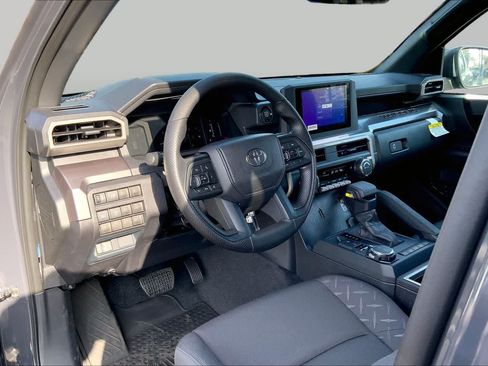 New 2026 Toyota Tacoma SR5 AWD/4WD image 8