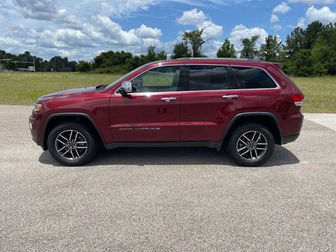 Used 2022 Jeep Grand Cherokee Limited AWD/4WD image 2