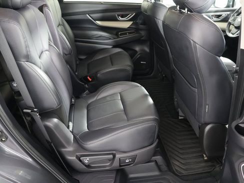 Used 2022 Subaru Ascent Limited w/ Technology Package image 25