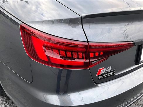 Used 2019 Audi S4 Premium Plus w/ Premium Plus Package image 30