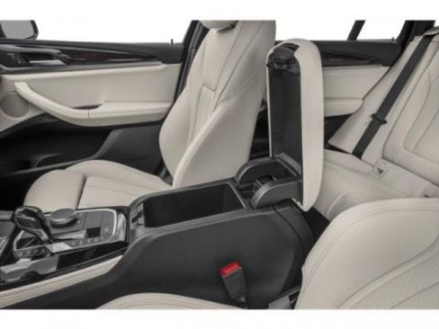 Used 2025 BMW X4 xDrive30i w/ Premium Package AWD/4WD image 16