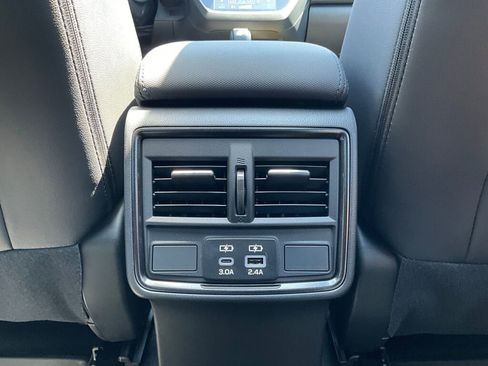 New 2025 Subaru Forester Limited image 15