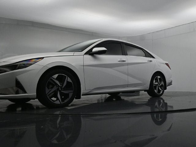 Used 2023 Hyundai Elantra Limited w/ Cargo Package FWD image 45