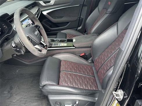 Used 2024 Audi RS 6 performance image 21