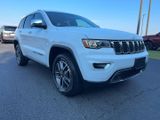 Used 2021 Jeep Grand Cherokee Limited image 3