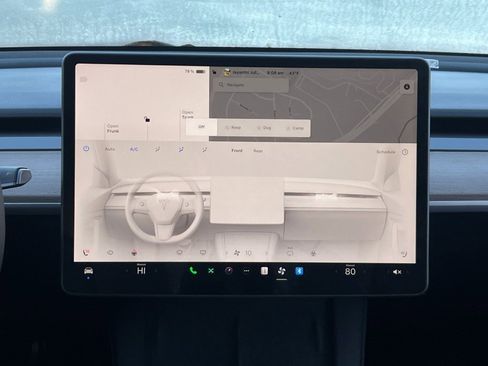 Used 2023 Tesla Model Y Long Range image 25