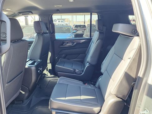 New 2026 GMC Yukon XL Elevation image 45