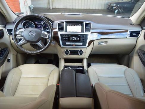 Used 2015 Mercedes-Benz ML 350 4MATIC image 52