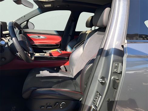 Used 2022 Genesis GV70 3.5T Sport w/ Sport Prestige Package image 21