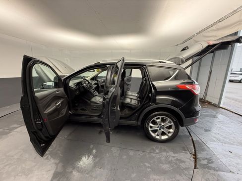 Used 2014 Ford Escape Titanium image 18