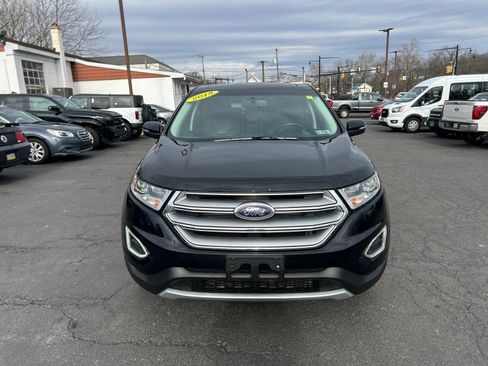 Certified 2018 Ford Edge Titanium w/ Equipment Group 301A image 22