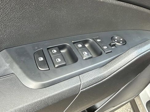 Used 2023 Kia Sportage LX image 20