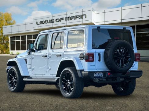 Used 2021 Jeep Wrangler Unlimited Sahara w/ Cold Weather Group image 3