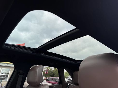 Used 2017 Lincoln MKC Reserve image 30