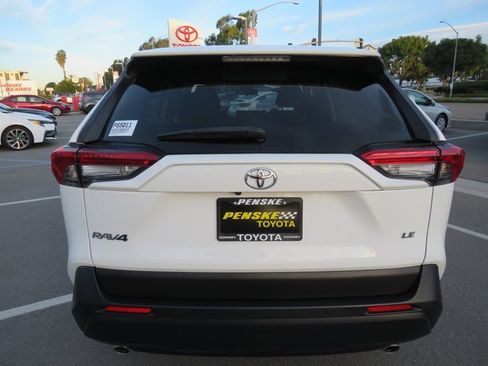 Certified 2023 Toyota RAV4 LE image 9