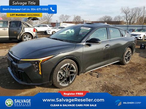 Used 2025 Kia K4 GT-Line w/ GT-Line Premium Package FWD image 1