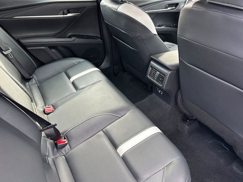 Certified 2025 Toyota Camry SE image 18