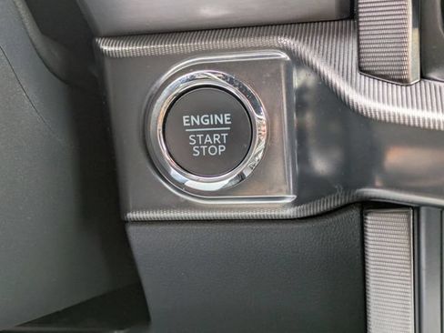 Used 2025 Ford F150 Platinum w/ FX4 Off-Road Package AWD/4WD image 30