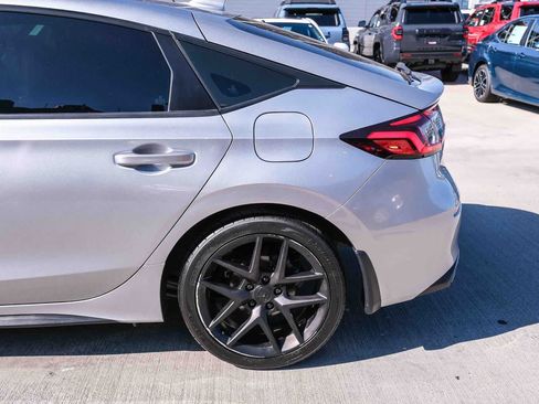Used 2022 Honda Civic Sport image 8