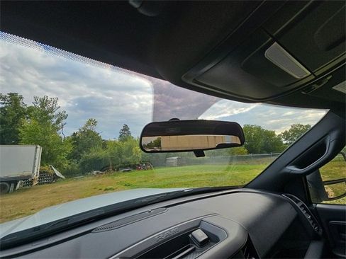 New 2024 RAM 3500 Tradesman image 28